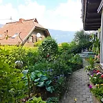 Blumenpension Strauss 3*