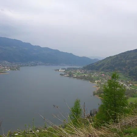 בית הארחה Blumenpension Strauss - אוסיאך