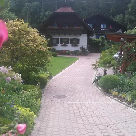 Blumenpension Strauss -