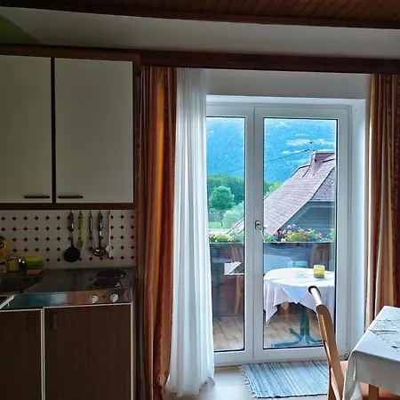 Gasthof Blumenpension Strauss - 3*