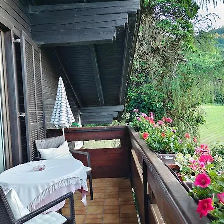 Blumenpension Strauss - Konukevi
