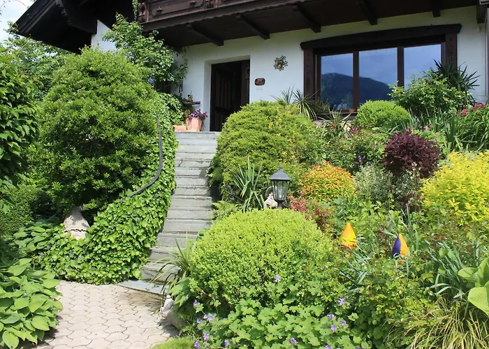 Guest house Blumenpension Strauss - Ossiach